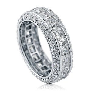 beautiful berricle eternity ring size 8